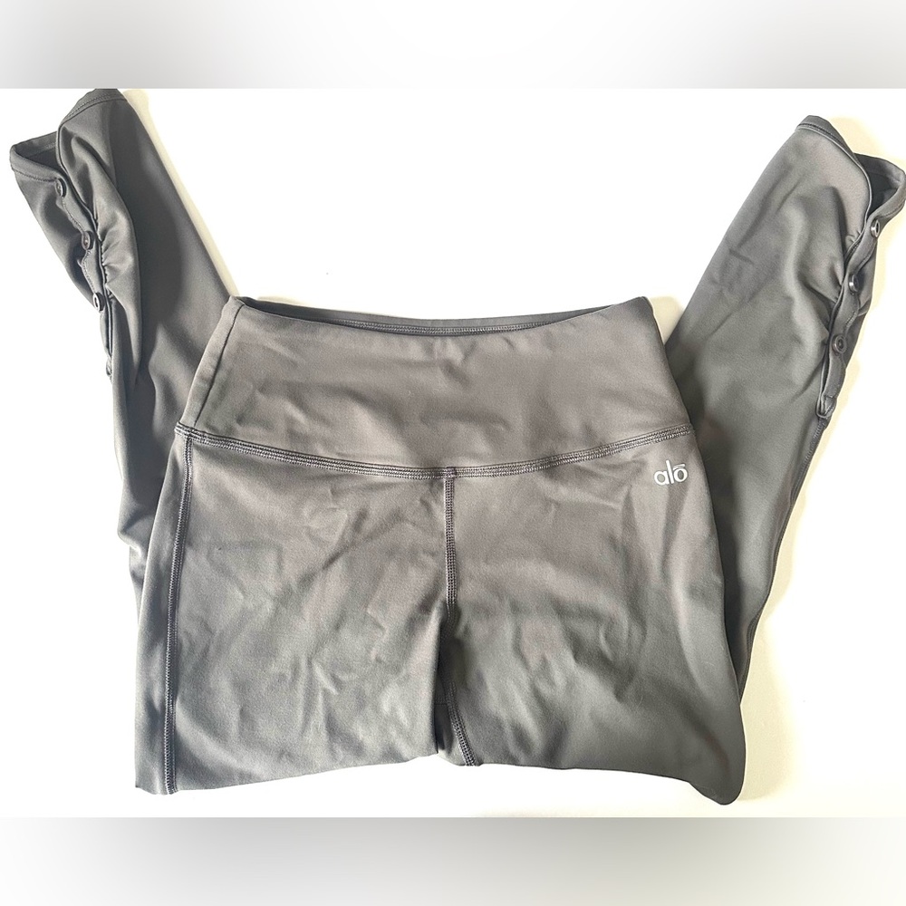 ALO Yoga Charcoal Crop‎ Leggings Women’s  Sz S
